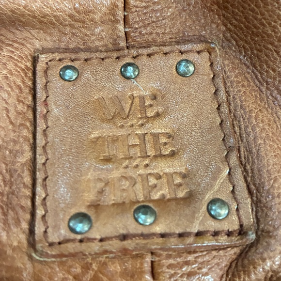 We The Free Tan Leather Soho Sling Bag - Picture 10 of 10